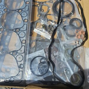 Garnitura set motor Kubota V2403 completa cu garnituri chiulasa si bloc