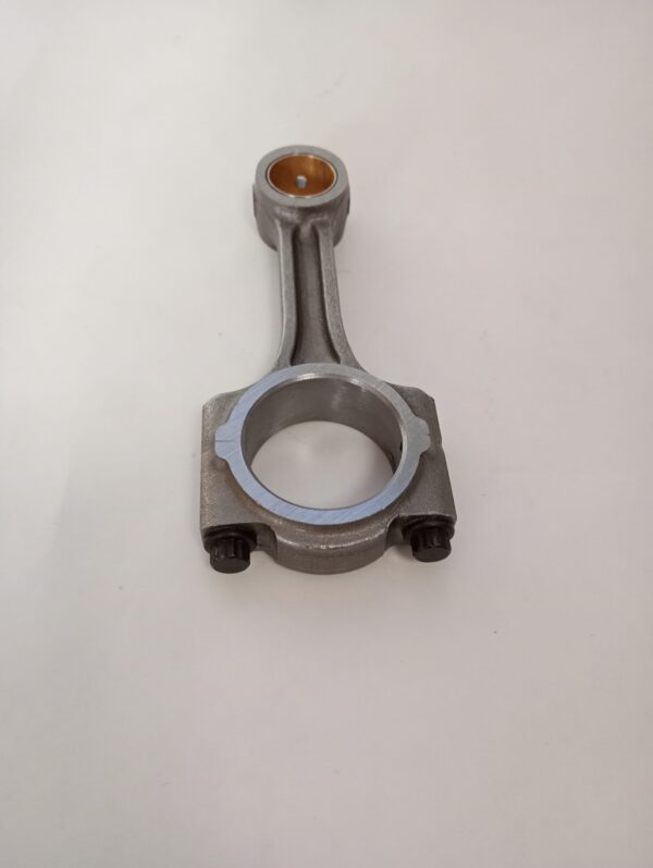 Biela conrod motor Kubota D782 piesa originala de inlocuire