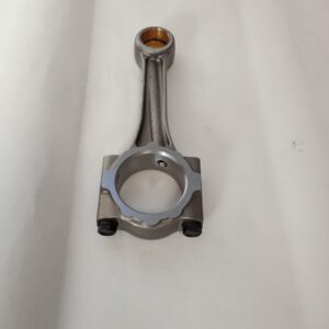 Biela motor Kubota V3307 piesa originala de inlocuire