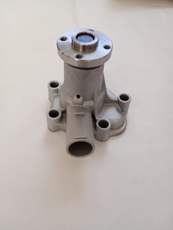 Pompa apa Yanmar Komatsu 3TNA72 121450-42010 motor industrial