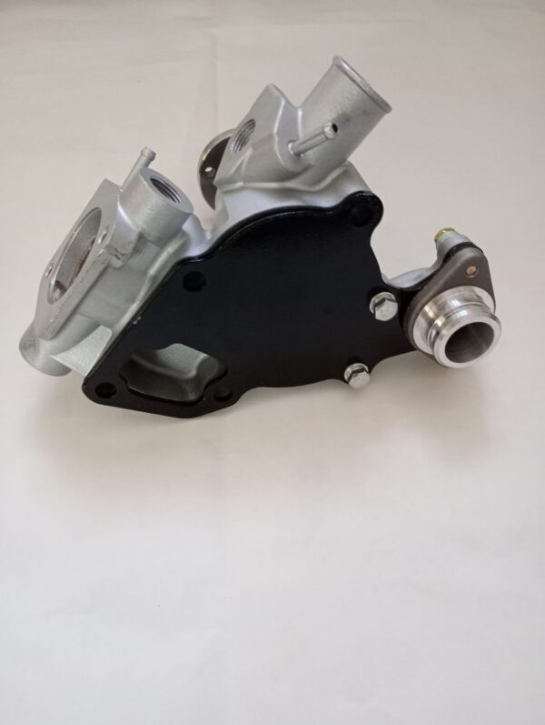 Pompa apa Yanmar 3TNV82 Komatsu 119802-42002 OEM piesa noua