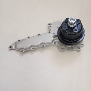 Pompa apa Kubota V2403-7 cod 15521-73030 pentru sistem racire motor industrial