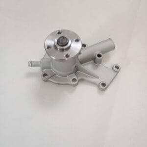 Pompa apa Kubota D722 cod 19883-73030 pentru sistem racire