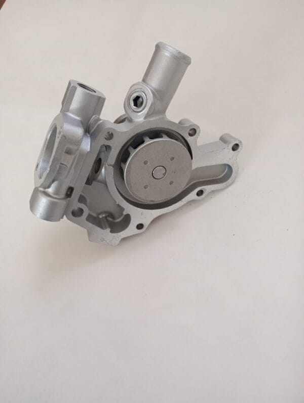 Pompa apa Yanmar 3TNE74 119624-42001 piesa originala motor industrial