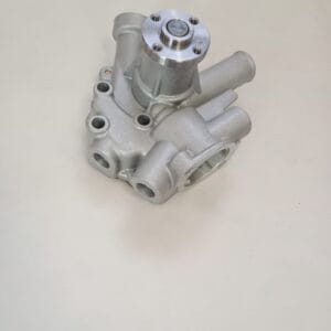 Pompa apa Yanmar 3TNE68 cod 119233-42000 pentru sistem racire motor