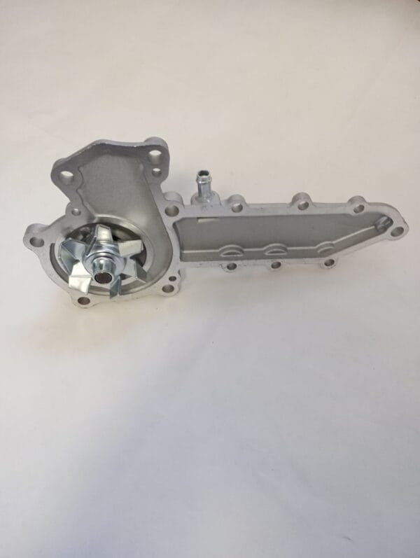 Pompa apa Kubota D1703 cod 1G730-73032 pentru motoare D1803 V2403-4
