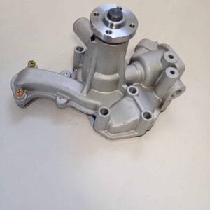 Pompa apa Yanmar Komatsu 4TNE98 cod 129470-42003 piesa originala racire motor