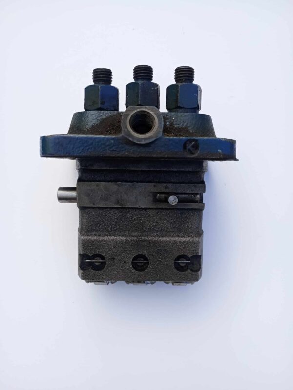 Pompa injectie Kubota Yanmar 15381-51011 piesa noua motor industrial Romania