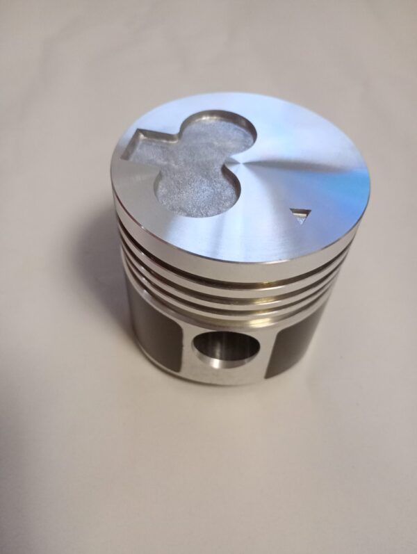 Piston motor Kubota K3B piesa de schimb industriala inalta calitate