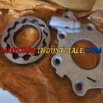 Pompa ulei motor Yanmar Komatsu 3TNV76 - piesa noua OEM pentru motor industrial