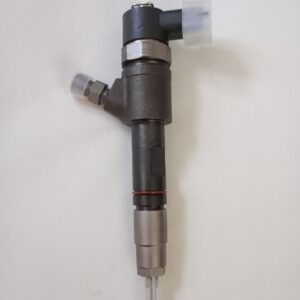 Injector Kubota D1803 V2403 cod 0445110777 motor diesel piesa noua