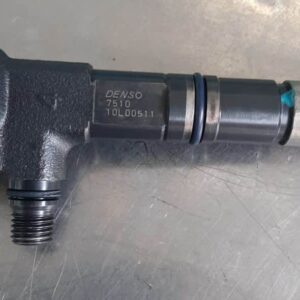 Injector Kubota V3800 cod 751010L00511 piesa noua motor diesel industrial