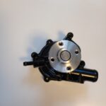 Pompa apa Yanmar 4TNE88 cod OEM 129100-42001 piesa originala racire motor industrial