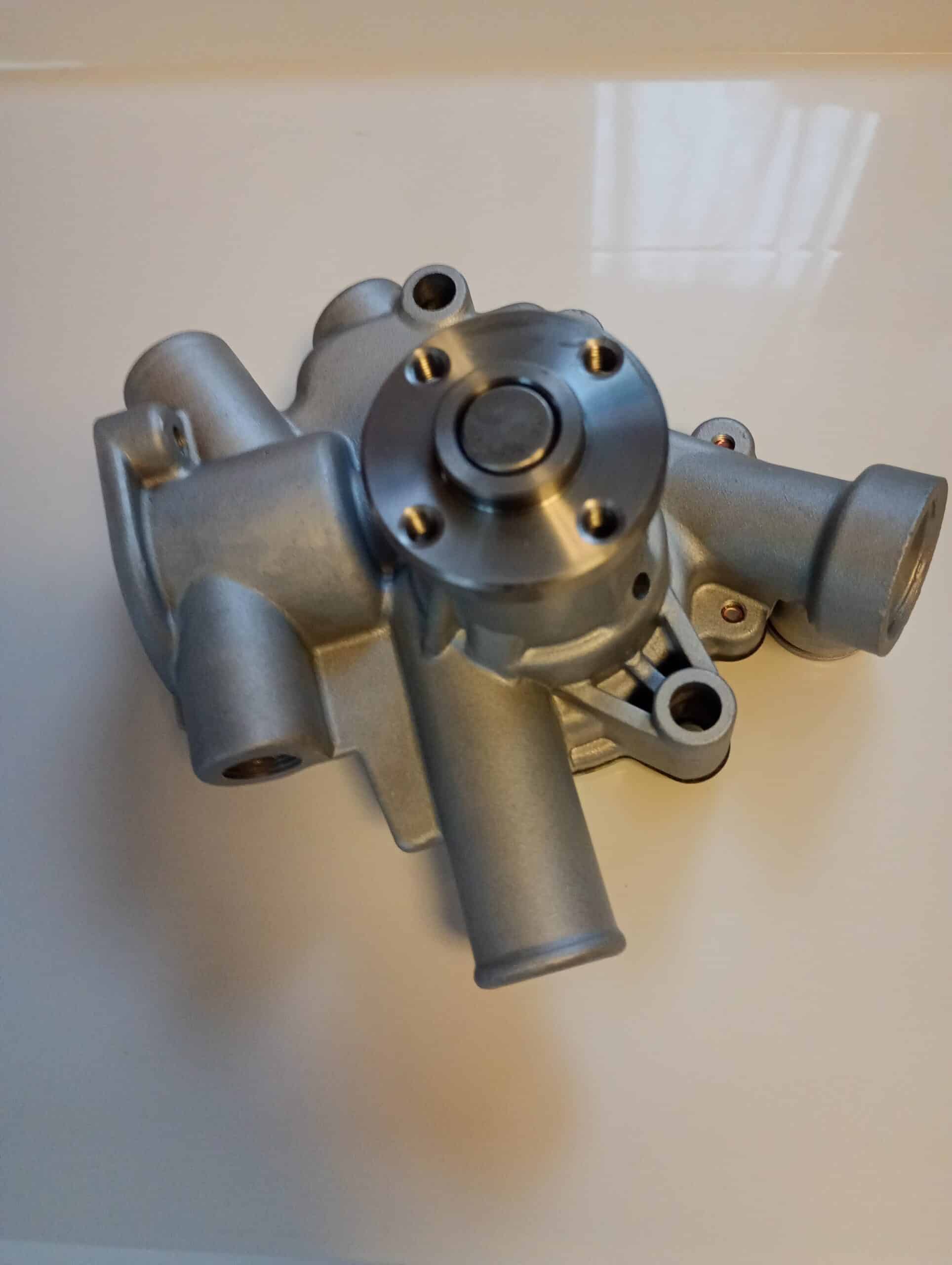 17397161588057603608314099551364 Pompa apa 486 119660-42004 Kubota Yanmar motor industrial - piesa noua