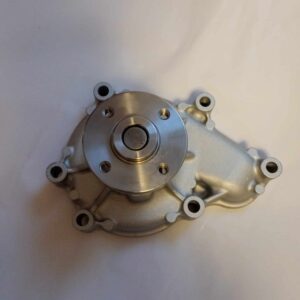 Pompa apa Kubota V2607 cod OEM 1J700-73030 - piesa noua motor industrial
