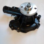 Pompa apa Yanmar 4TNV94 4TNV98 cod 129006-42002 piesa noua motor industrial
