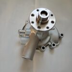 Pompa apa motor kubota M 6950 43/130-245 15451-73030, 15481-73030, 15852-73030