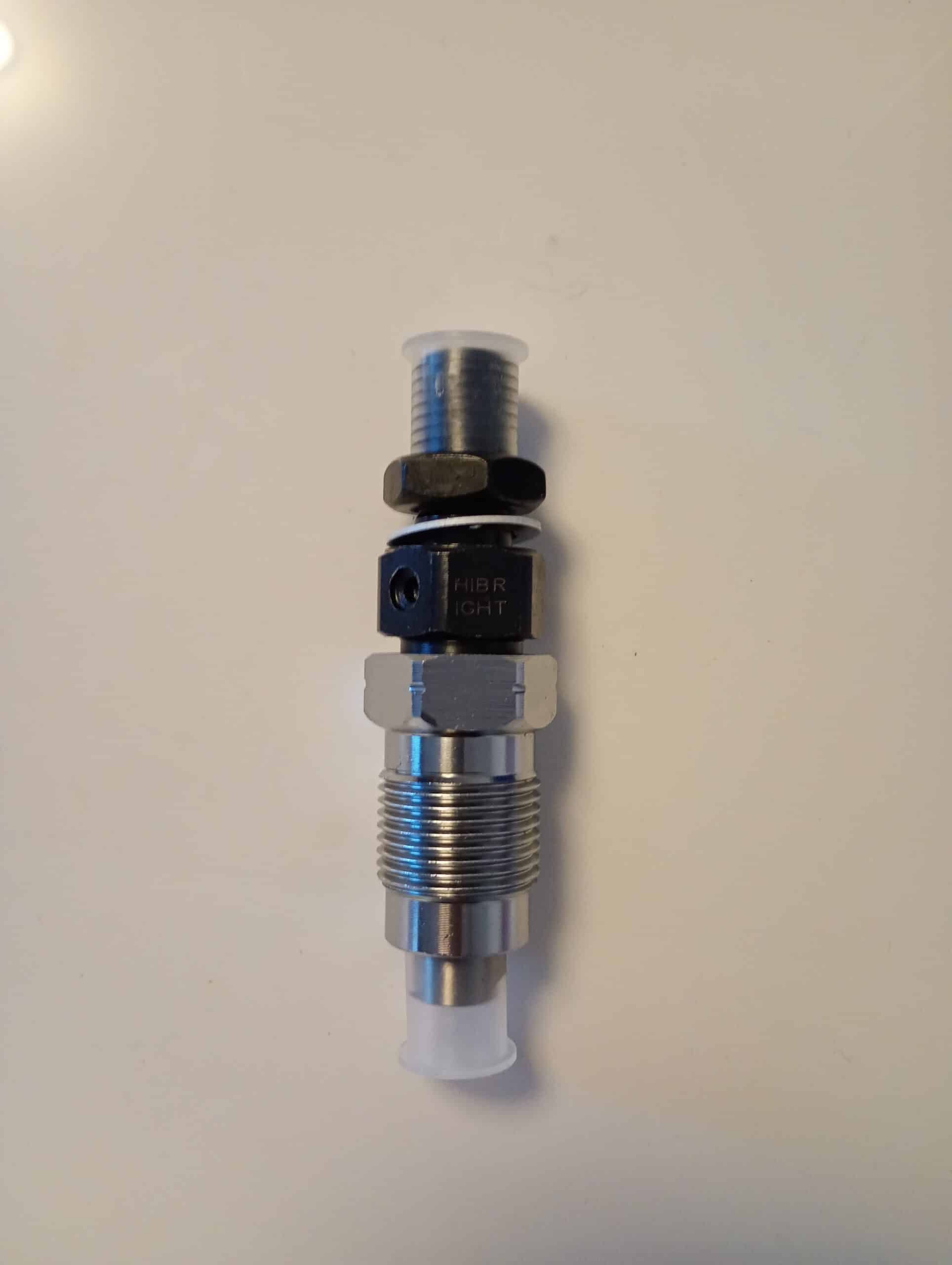 17414476153924201207589801588328 Injector Kubota D722 D782 D902 cod 16001-53000 piesa noua OEM
