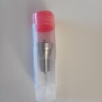 Duza injector Yanmar 4TNV98 DLLA159P195 original OEM motoare diesel