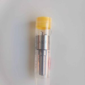 Duza injector DLLA161PN132 Nissan Atlas FD42 FD46 piesa originala OEM