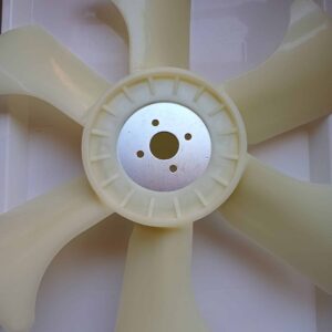 Elice ventilator motor Kubota V1505 piesa originala racire utilaje agricole industriale Romania