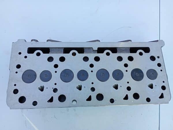 Chiulasa motor Kubota V2203 – OEM Original | D1503, D1703, V2003, V2203 | Piese Kubota Premium - imagine 2