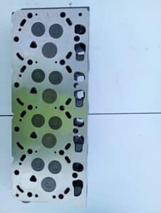 Chiulasa motor Kubota V3300 / V3600 – compatibil Bobcat, Hyundai, Tractor Kubota | OEM Original