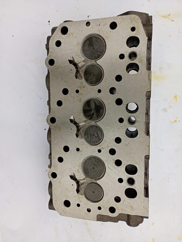 Chiulasa Yanmar 3TNB84 – Compatibilă Tractor Yanmar FX, Komatsu, Kobelco, Takeuchi | motoareindustriale.com - imagine 2