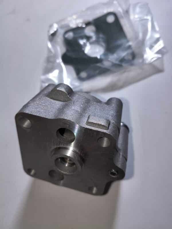 Pompă Ulei Kubota V2203 D1402 | Bobcat 753 | Carrier Vector 1800 | Stoc - imagine 2