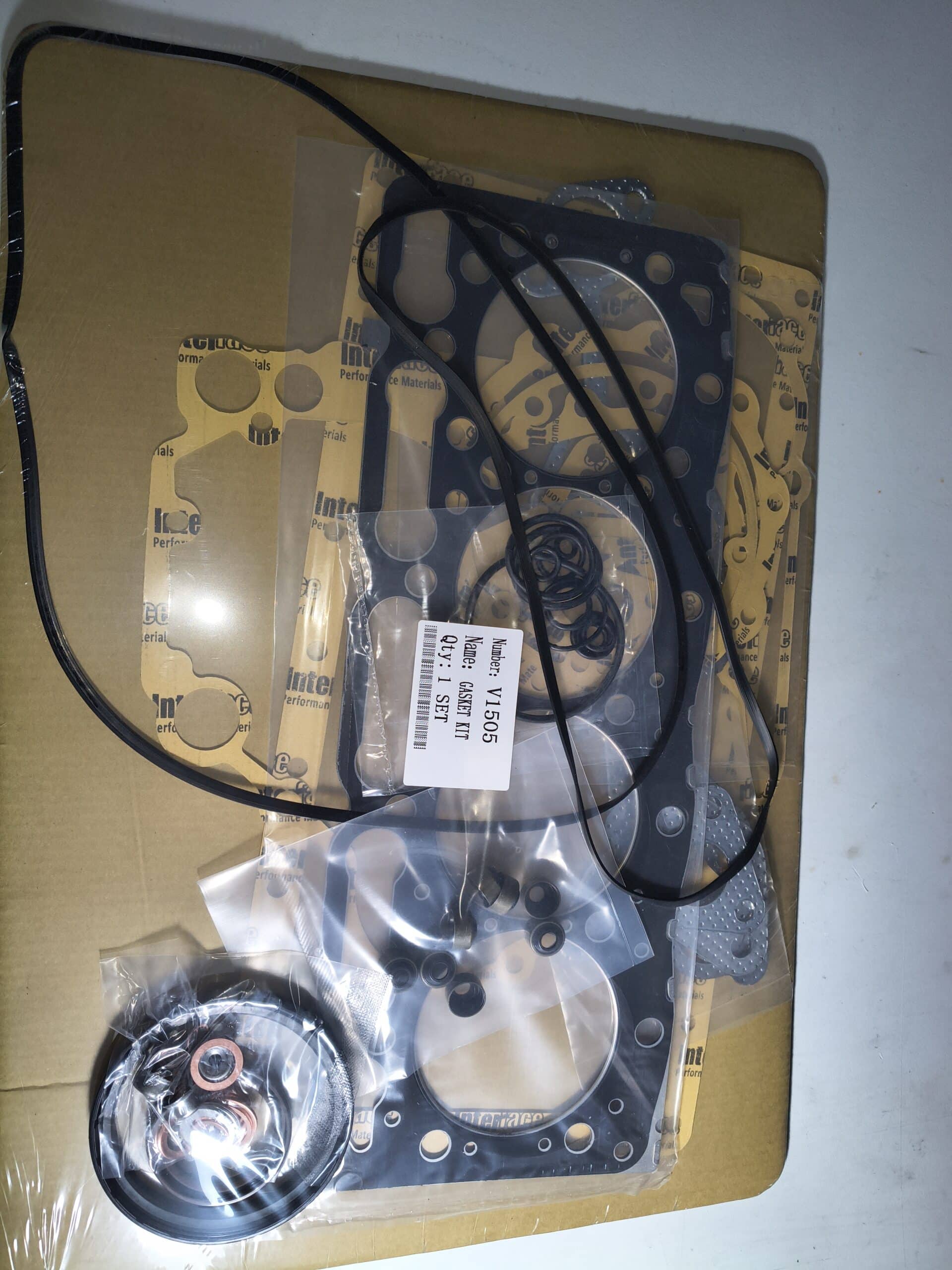 1770031945943189760380119605882 Set garnituri motor Kubota V1505 complete chiulasa compatibil Bobcat 325 328 425