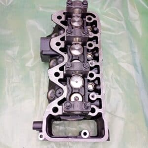 Chiulasa motor Isuzu 3KR1 din fonta complet echipata pentru miniexcavator Hitachi EX25 si Sumitomo S90