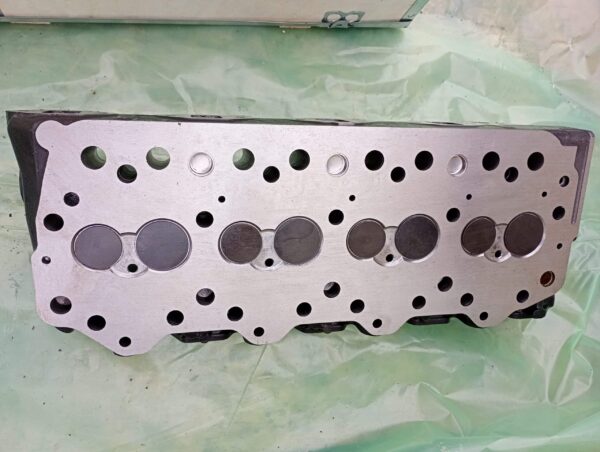 Chiulasa Mitsubishi 4D31 completa originala pentru Fuso Canter Kobelco