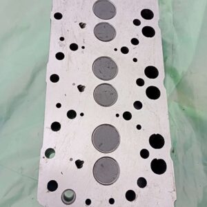 Chiulasa Iseki E3112 completa pentru tractor Iseki TXG23 TM3200 TM3240 - calitate premium