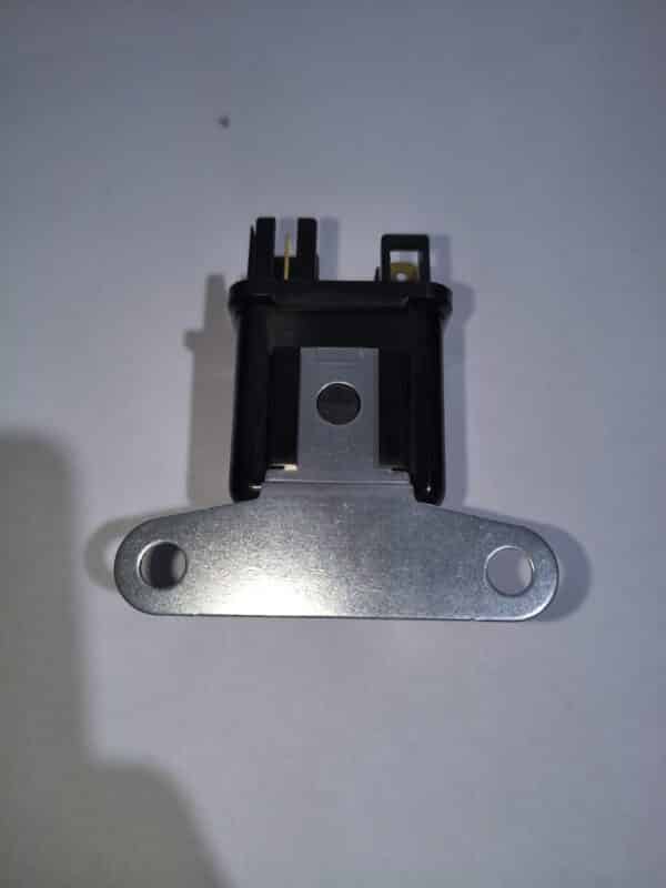 Releu bujii incandescente Yammer 119650-77911 12V piesa originala pompa motorului